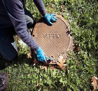 Top Signs You Need Septic Services